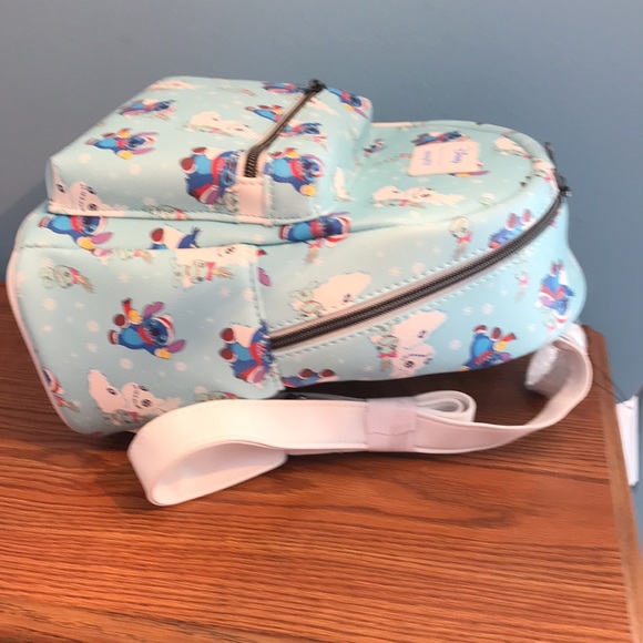 Disney Loungefly New with Tags Stitch Christmas - Picture 5 of 6